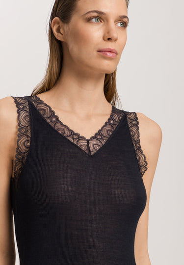 Woolen Lace Lace Trim Wool And Silk Tank Top | Black 70828-019