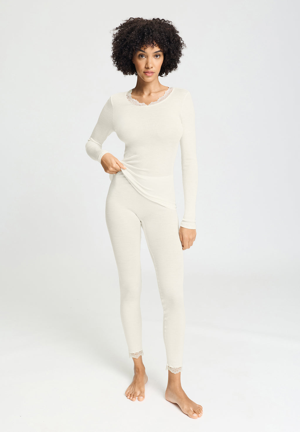 Woolen Lace Lace Trim Wool and Silk Crew Neck Top | Misty White 70768-2123