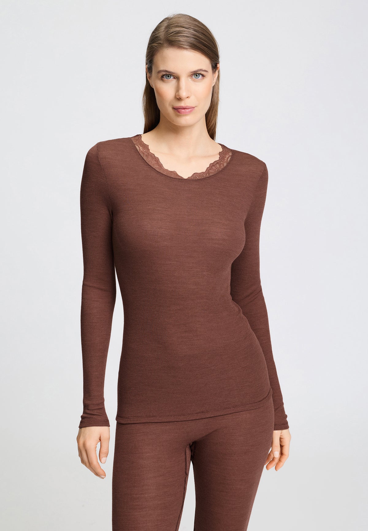 Woolen Lace Lace Trim Wool and Silk Crew Neck Top | Cinnamon 70768-2790