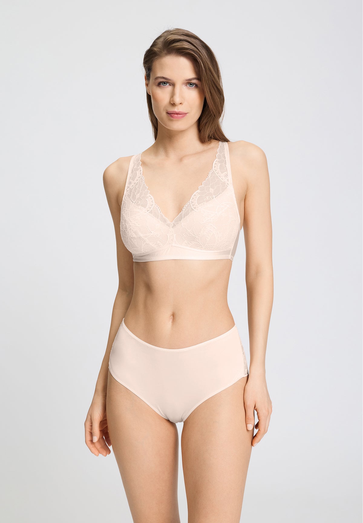 Azelia Light Padded Soft Cup Bra | Creamy Glass 70773-2324