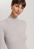 Celeste Wool And Silk Turtleneck Top | Silver Vapor 70818-2652