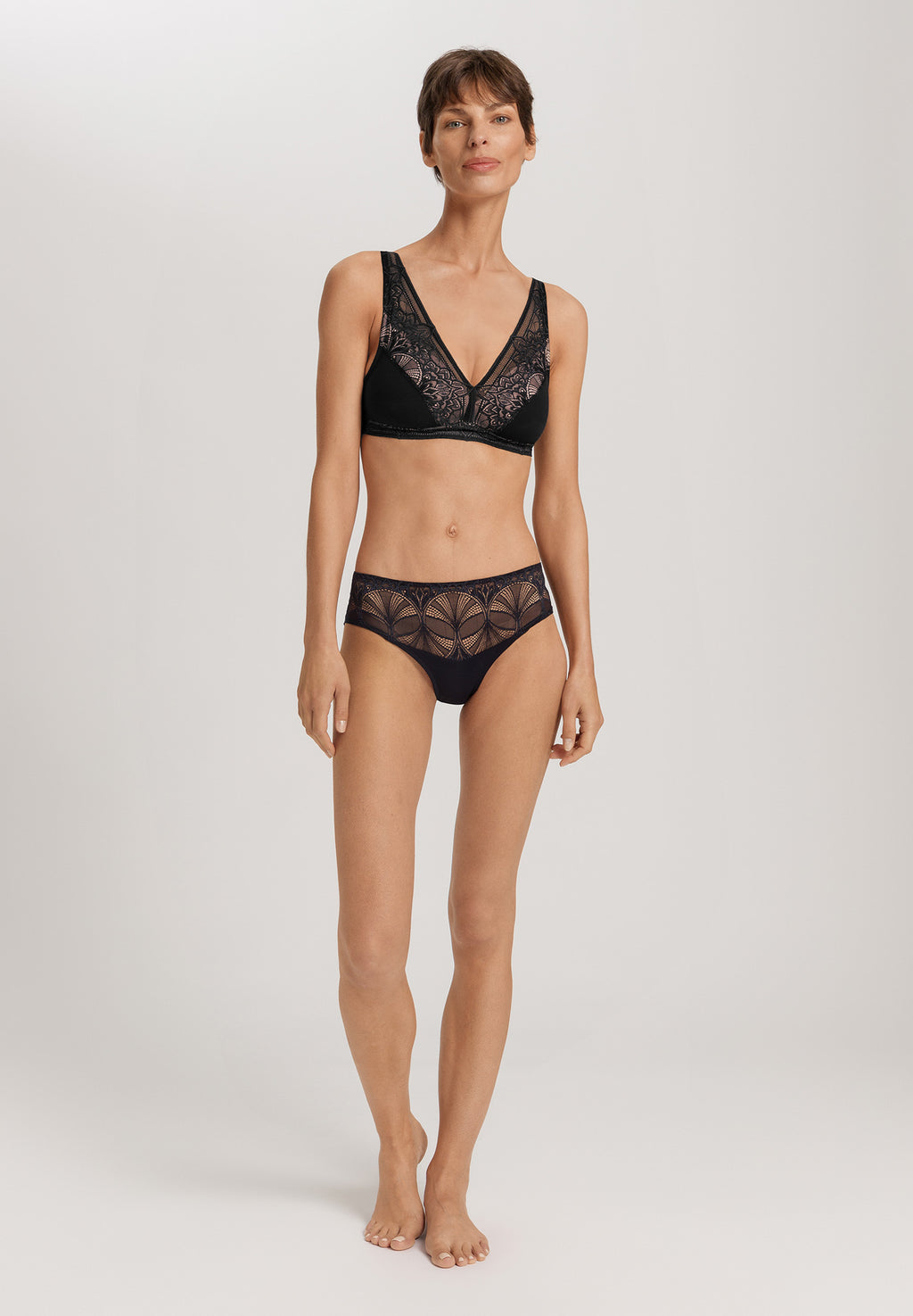 Holly Lace Spacer Soft Cup Bra | Black 70821-019