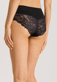 70898 Maria Full Brief - 924 Phantom