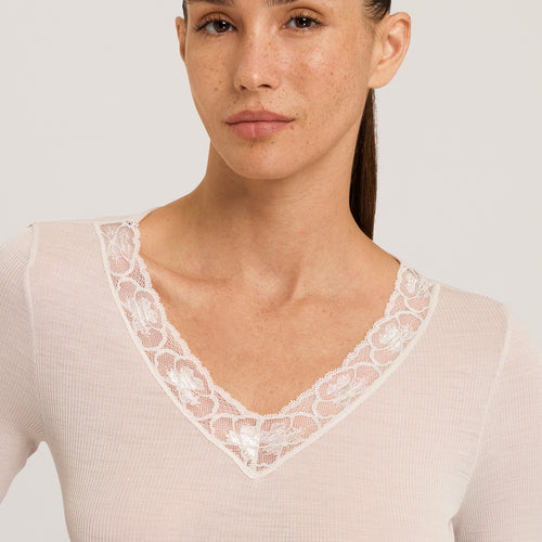 70972 Woolen Lace S/Slv Shirt - 2801 Pumice