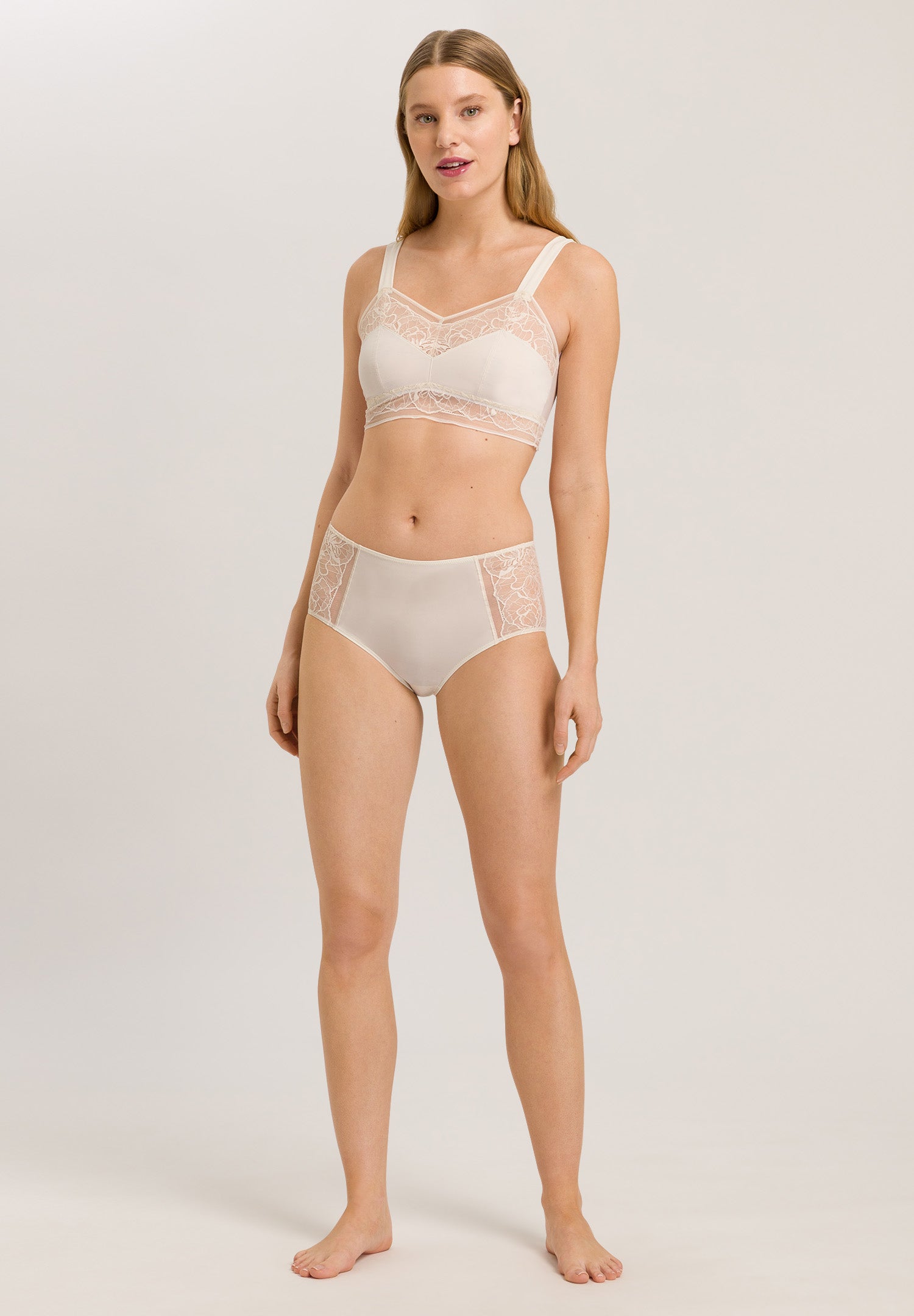 70990 Selma Crop Top - 1200 Warm Sand