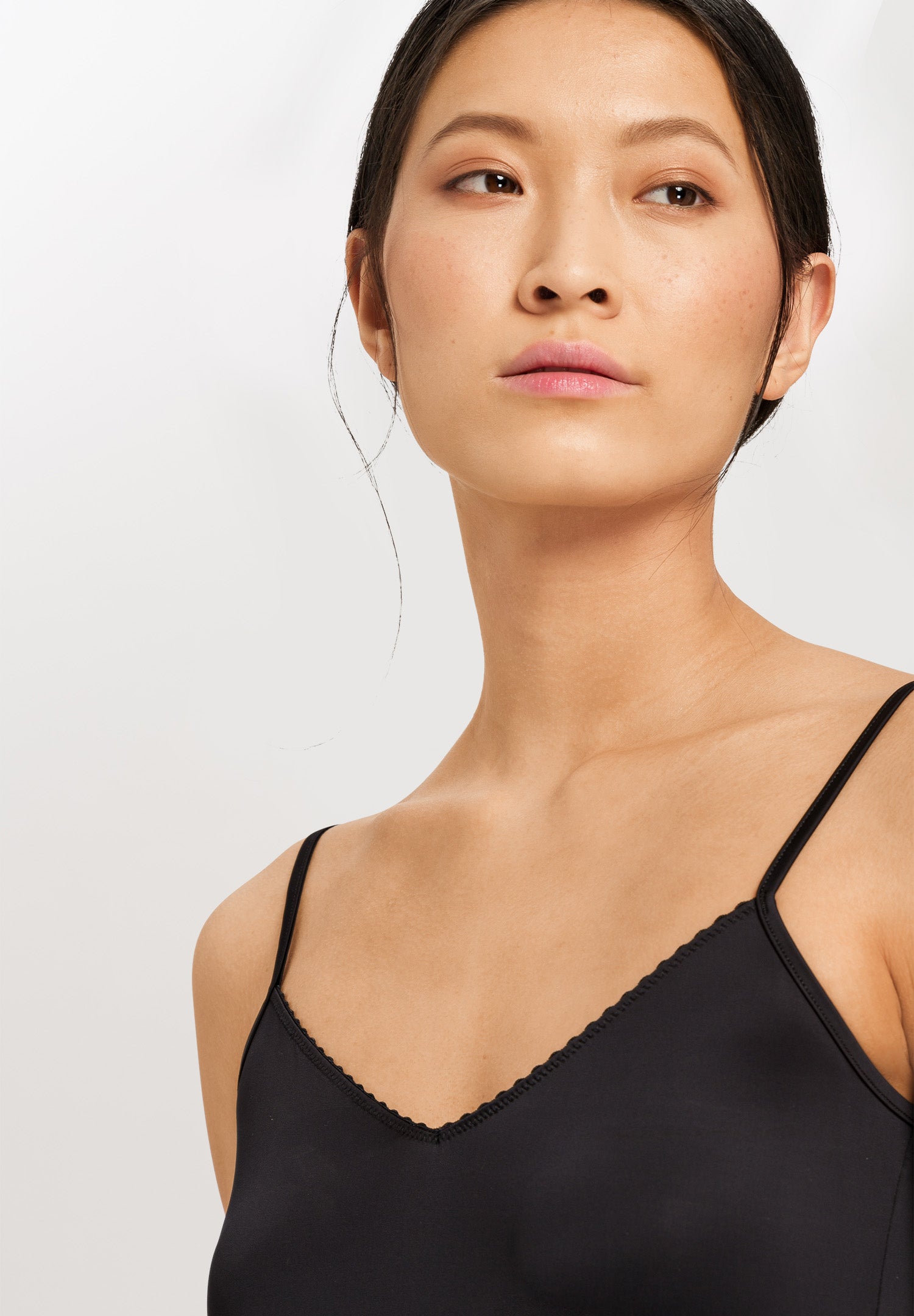 71063 Satin Deluxe Spaghetti Camisole - 019 Black