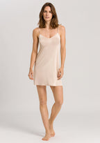 71065 Satin Deluxe Bodydress - 858 Natural