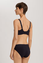 Invisible Touch Microfiber Soft Cup Bra | Black 71139-019