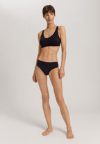 Invisible Touch Microfiber Soft Cup Bra | Black 71139-019