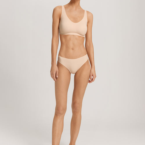 Invisible Touch Microfiber Seamless Thong | Beige 71140-274