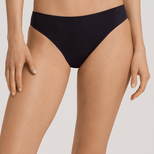 Invisible Touch Microfiber Seamless Hi-Cut Briefs | Black 71142-019