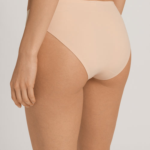 Invisible Touch Microfiber Seamless Hi-Cut Briefs | Beige 71142-274
