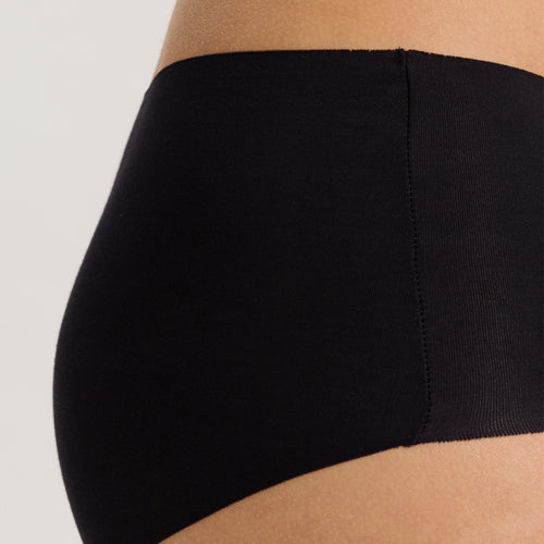 Invisible Cotton Cotton Blend Full Brief | Black 71244-019