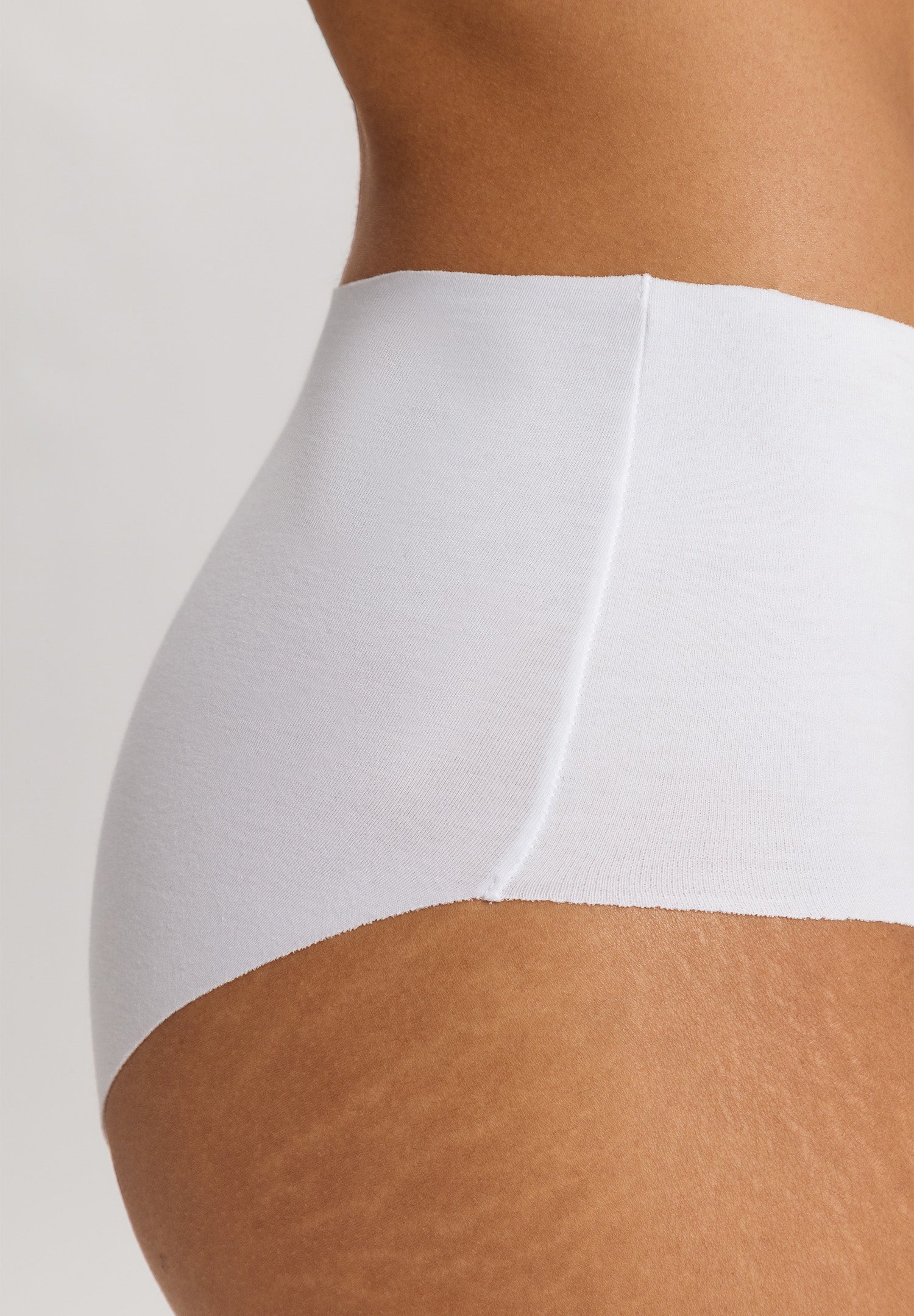 Invisible Cotton Cotton Blend Full Brief | White 71244-101