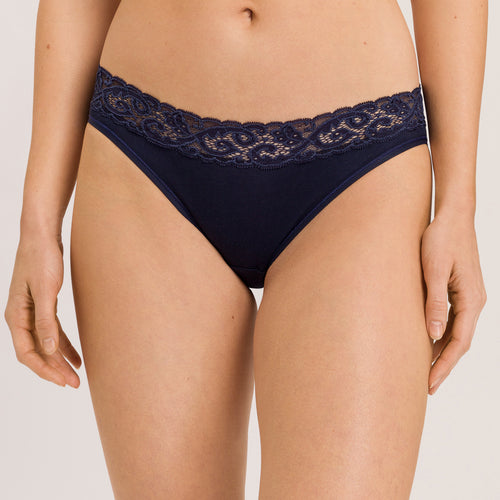 71481 Moments Hi-Cut Brief - 1610 Deep Navy