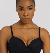 71503 Luxury Moments Lace T-Shirt Bra - 019 Black