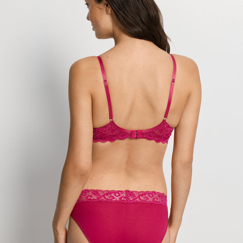 Luxury Moments Lace T-Shirt Bra | Light Sangria 71503-2465