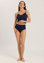 71601 Cotton Seamless V-Neck Camisole - 1610 Deep Navy