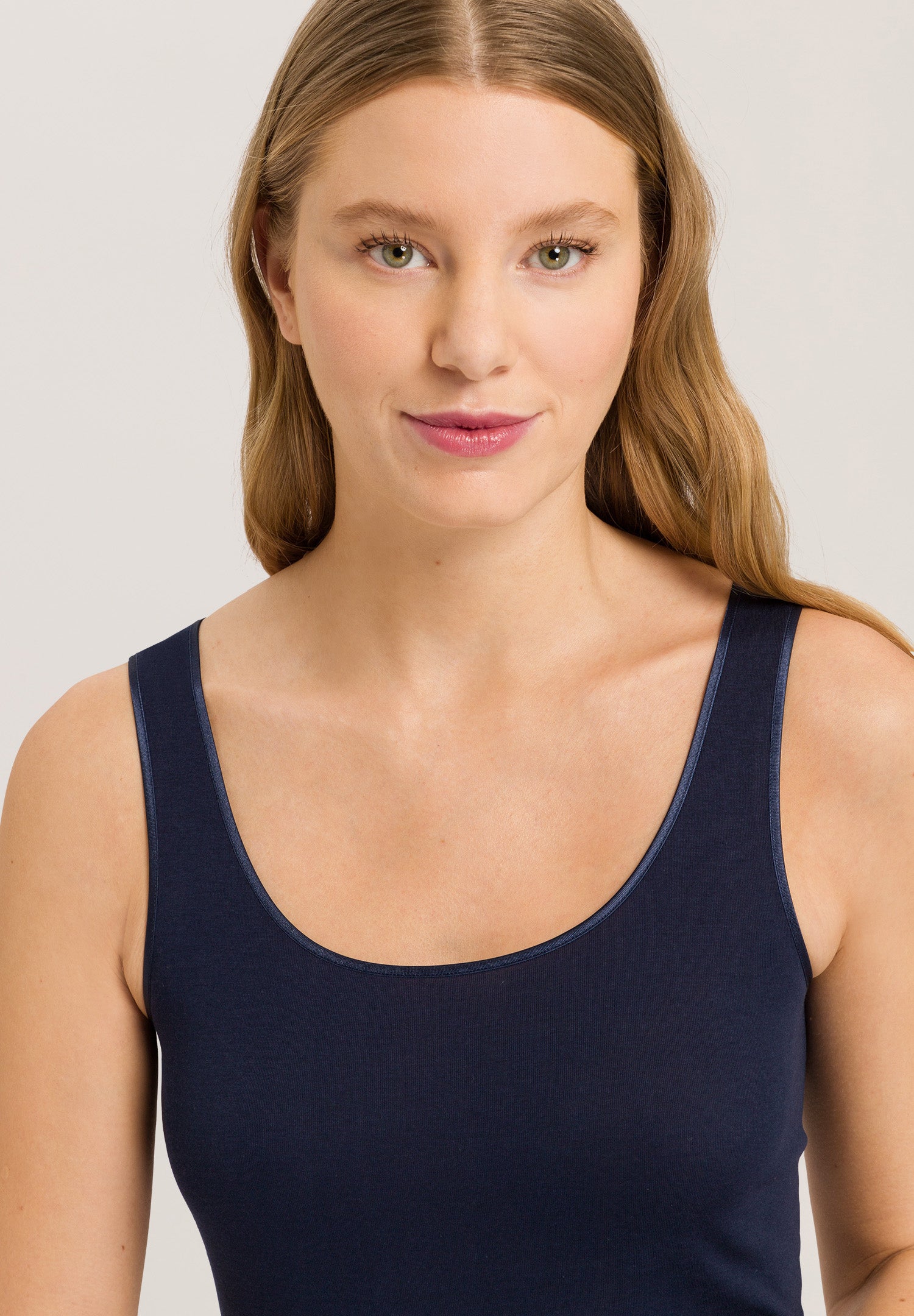 71604 Cotton Seamless Round Neck Tank - 1610 Deep Navy