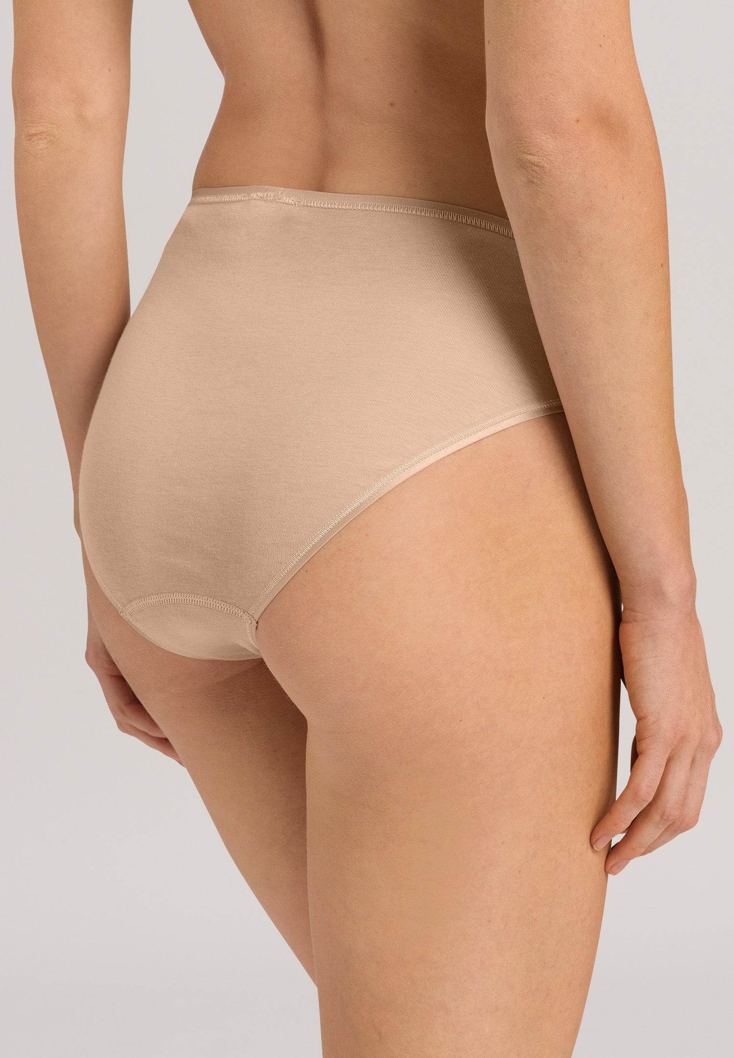 71626 Cotton Seamless Full High Cut Brief - 274 Beige