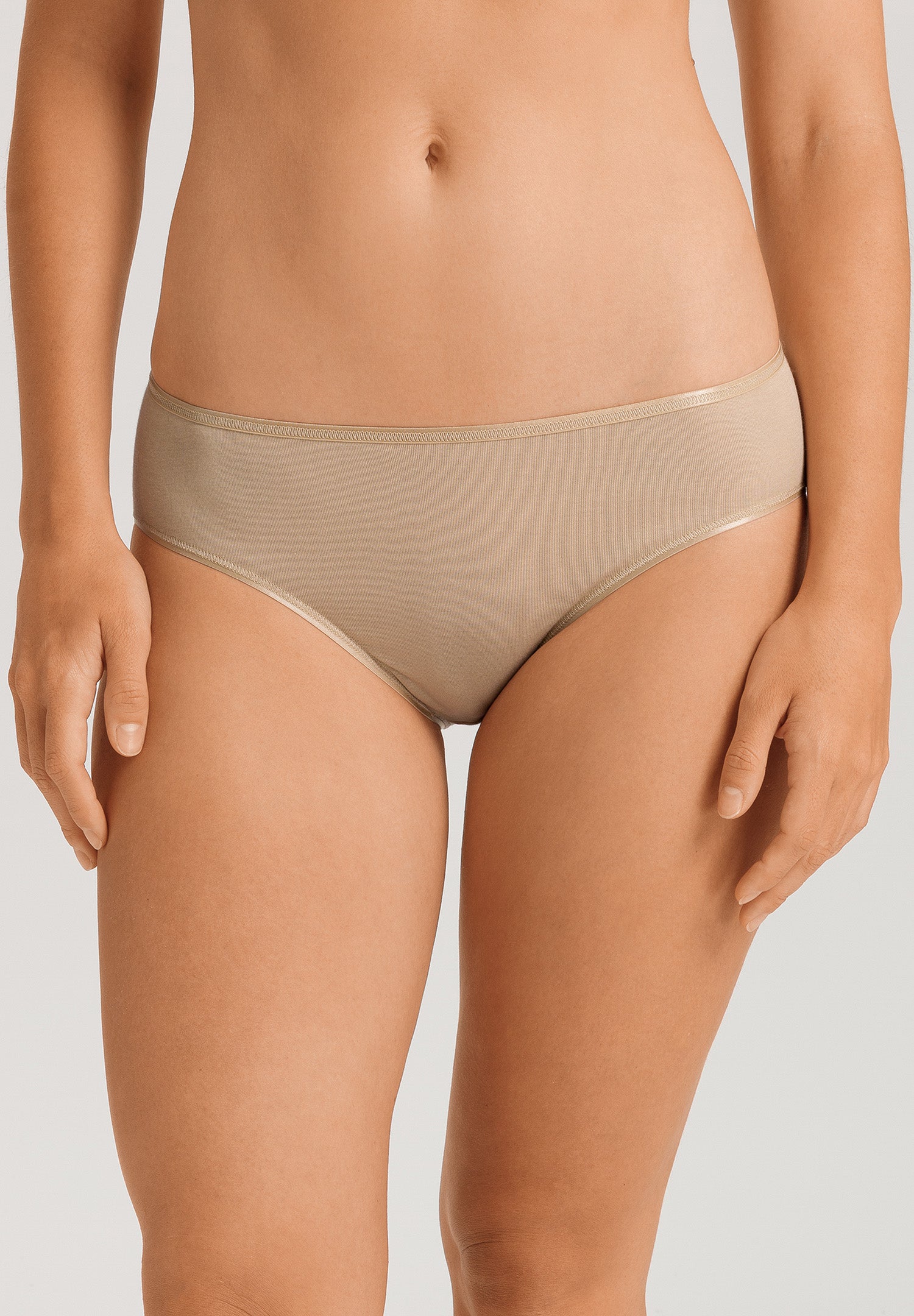 Cotton Seamless Hi Cut Brief | Iced Cappuccino 71626-2846