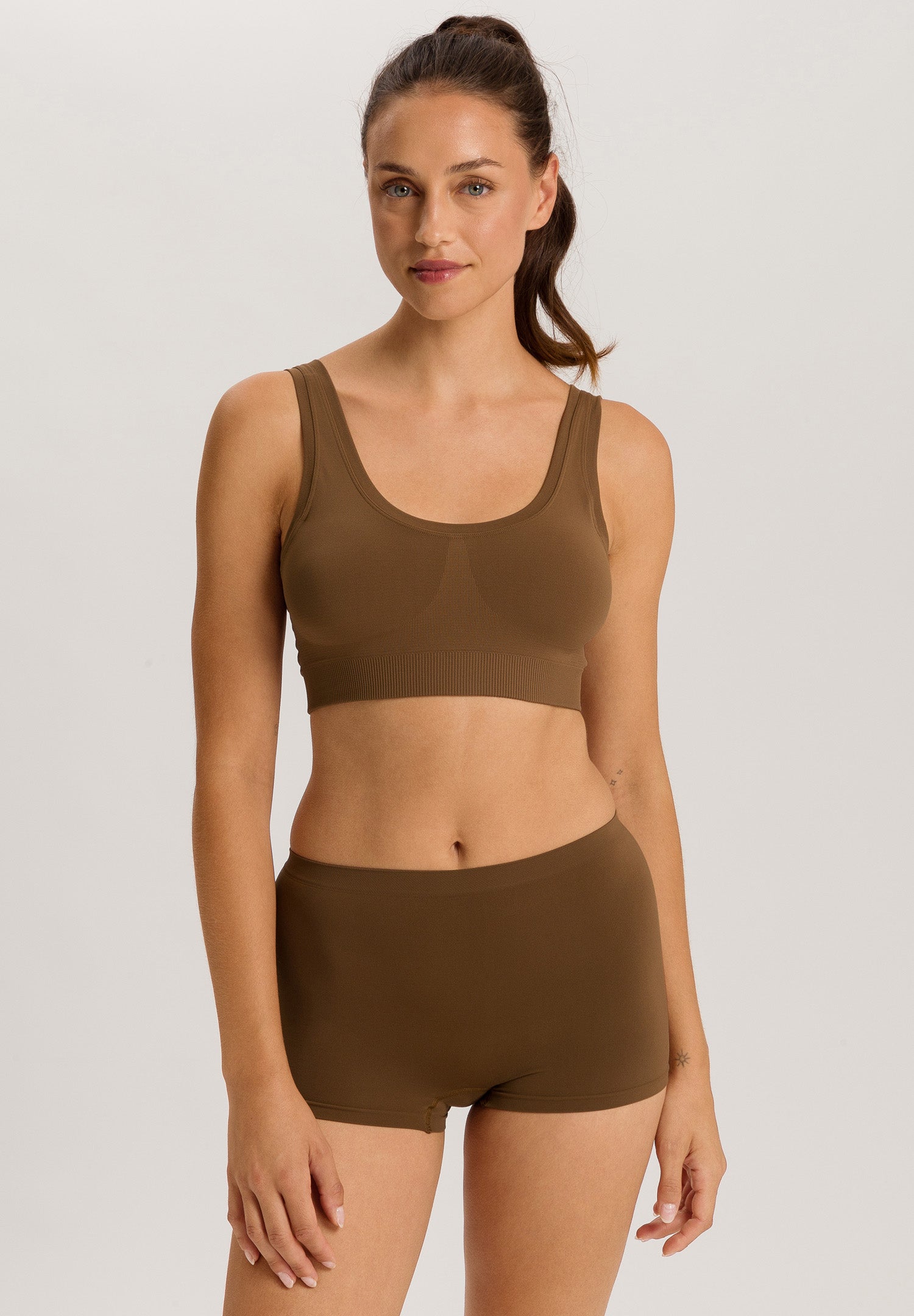 Touch Feeling Crop Top Padded | Mochaccino 71806-2757