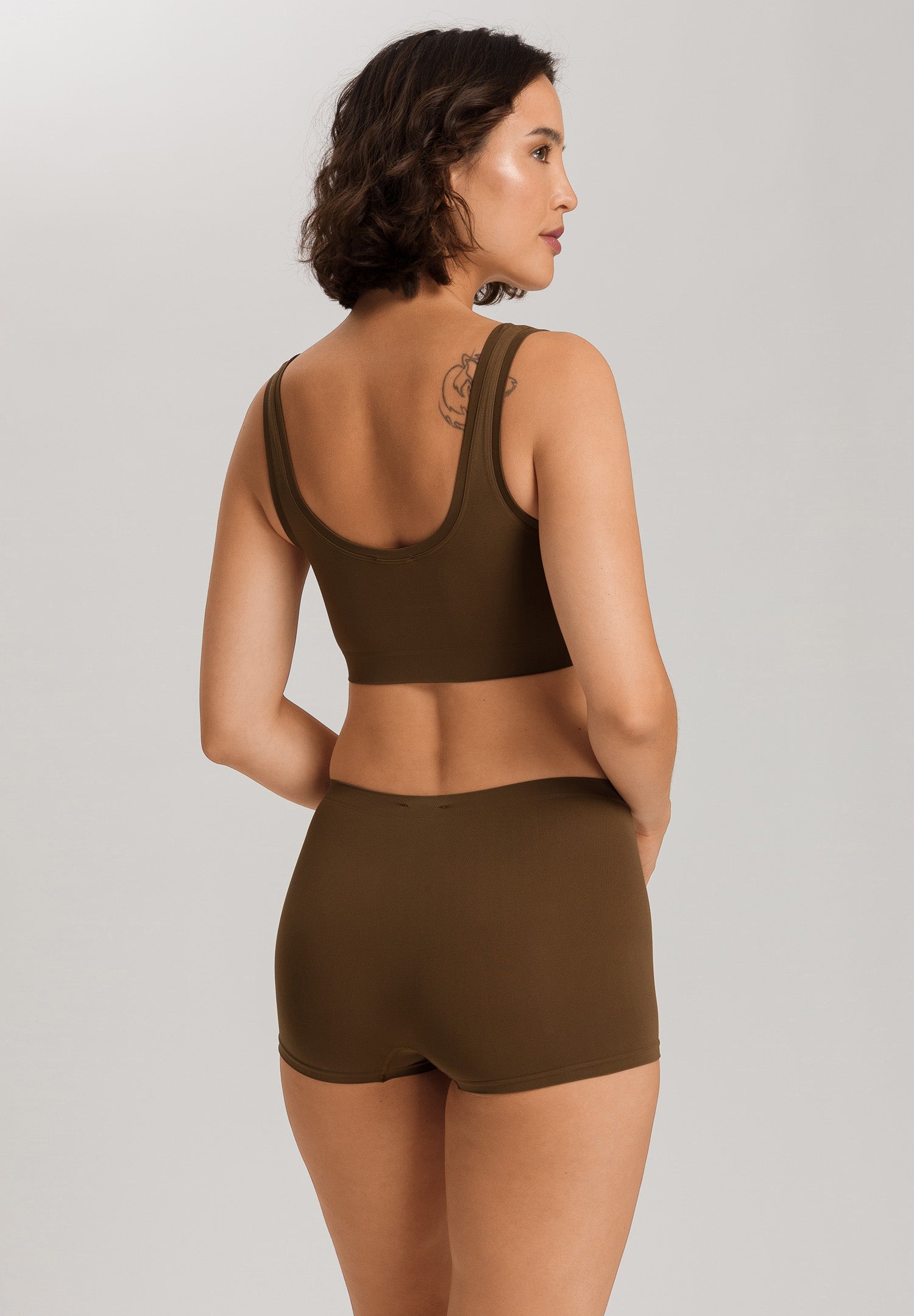 Touch Feeling Crop Top | Mochaccino 71810-2757