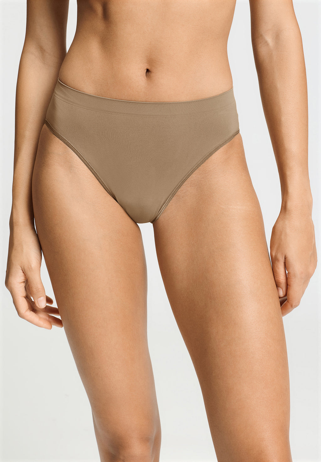 Touch Feeling High Cut Brief | Suede Camel 71812-2825