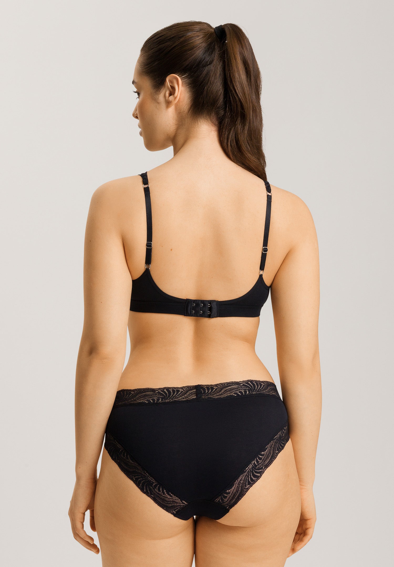 71838 Cotton Delight Soft Cup Bra - 019 Black