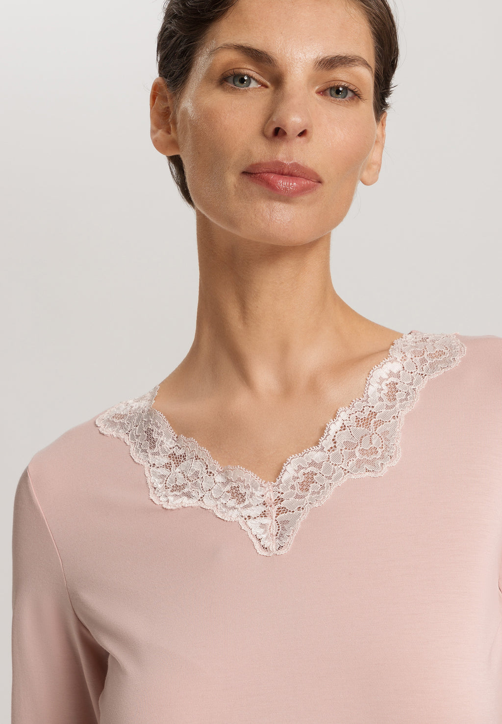 Dana Tencel™ V-Neck Top With Lace Trim | Blush 71841-1359