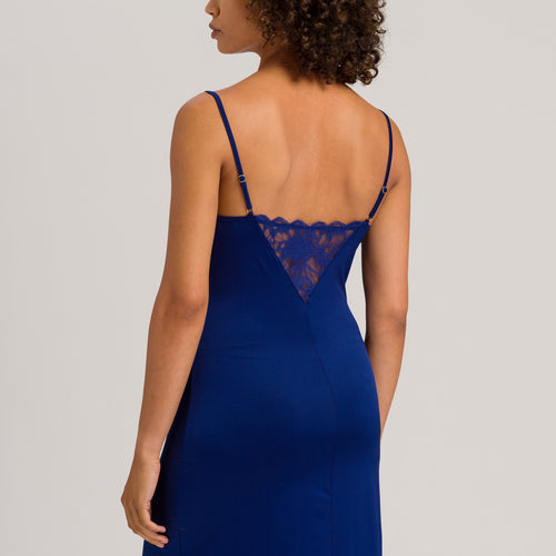 72323 Mae Bodydress - 1662 Space Blue