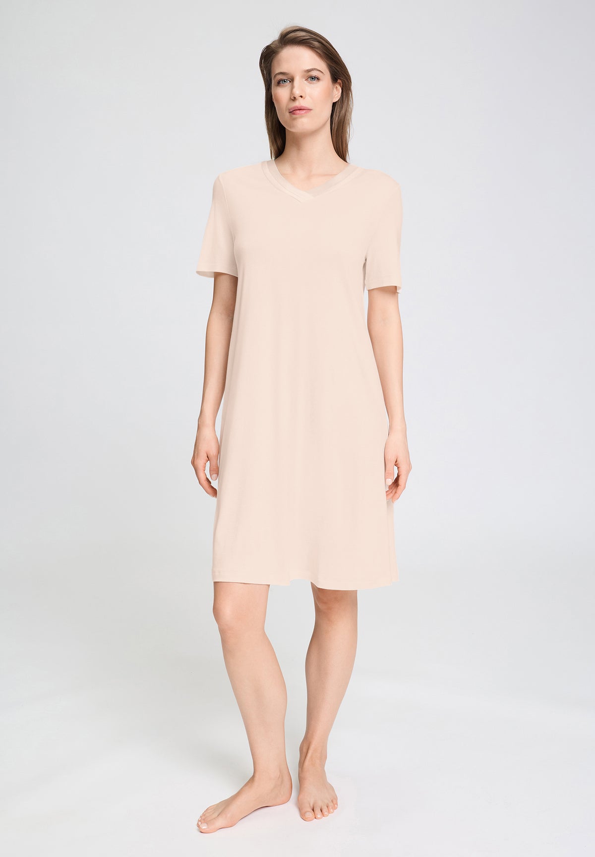 Tyra S/Slv Gown 100cm | Creamy Glass 74694-2324