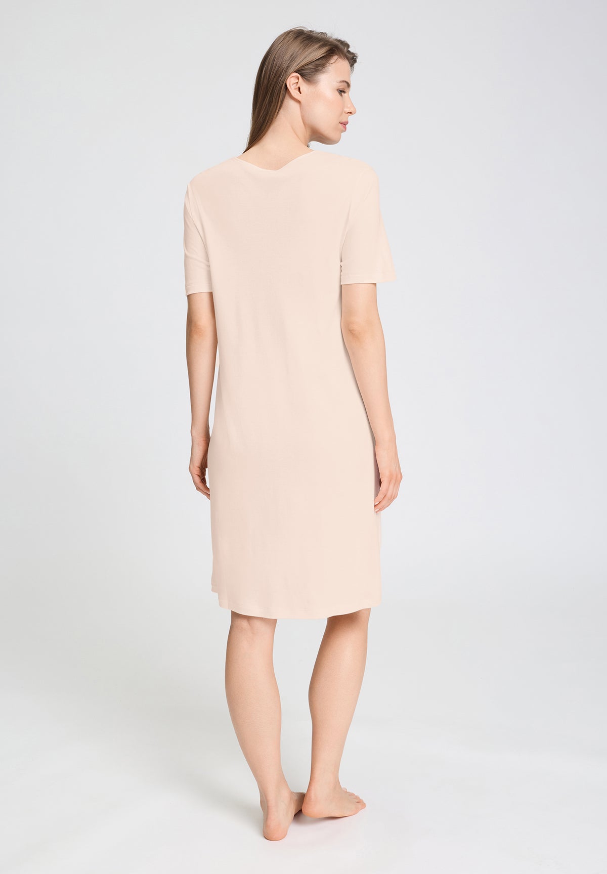 Tyra S/Slv Gown 100cm | Creamy Glass 74694-2324