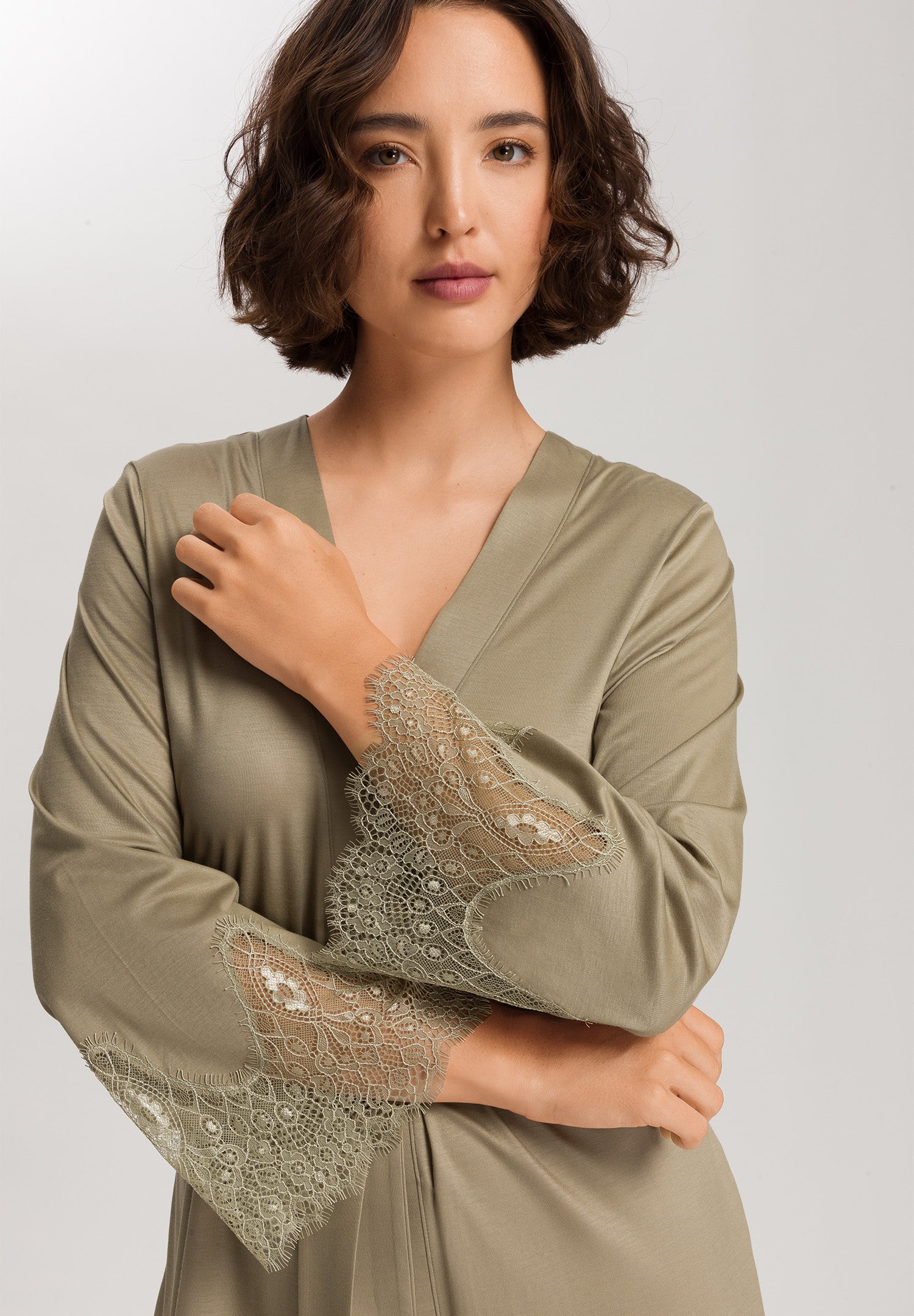 Melia Scalloped Lace Robe 100cm | Silver Sage 74804-2651