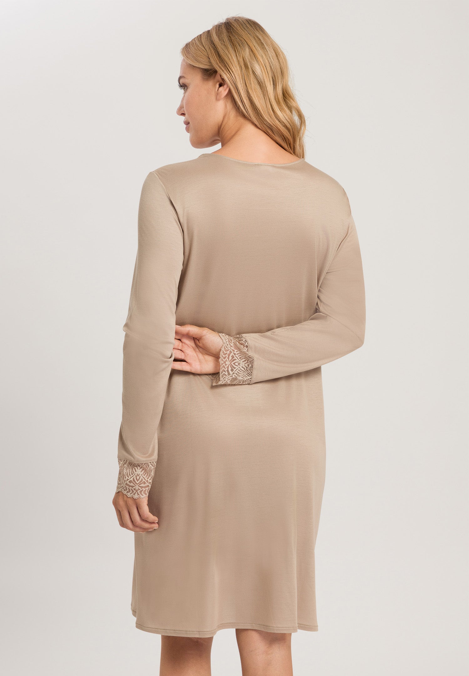 74938 L/SLV NIGHTGOWN - 2828 Deep Taupe