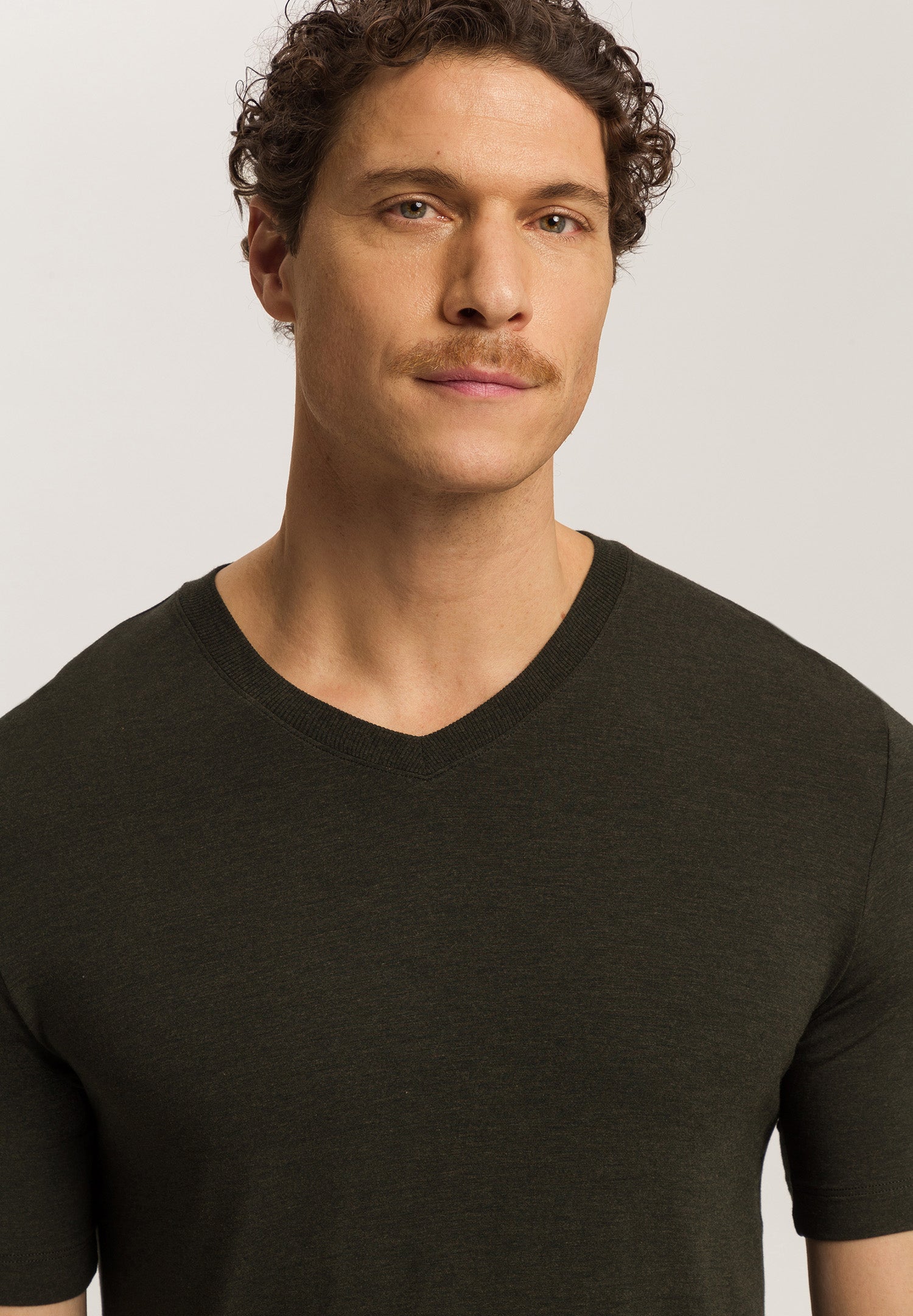 Casuals Soft V-Neck T-Shirt | Earthy Ink Melange 75035-3044