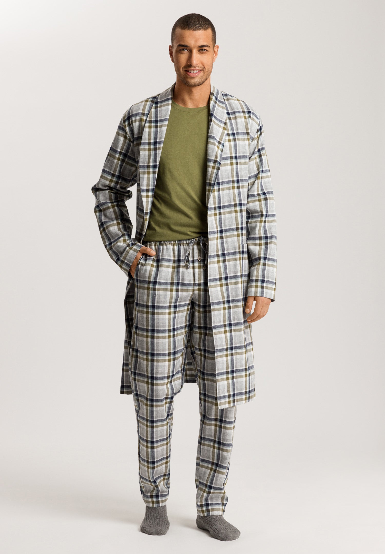 75729 Cozy Comfort Robe - 2889 Wintry Check