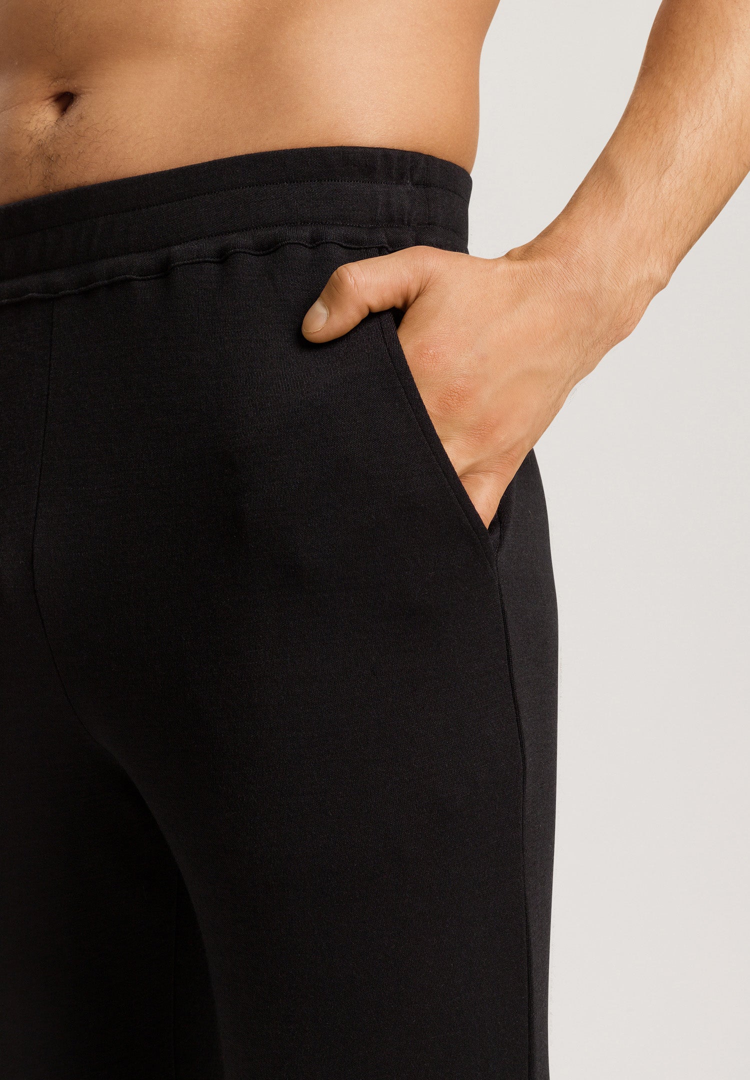 75919 Christian Pants - 018 Black