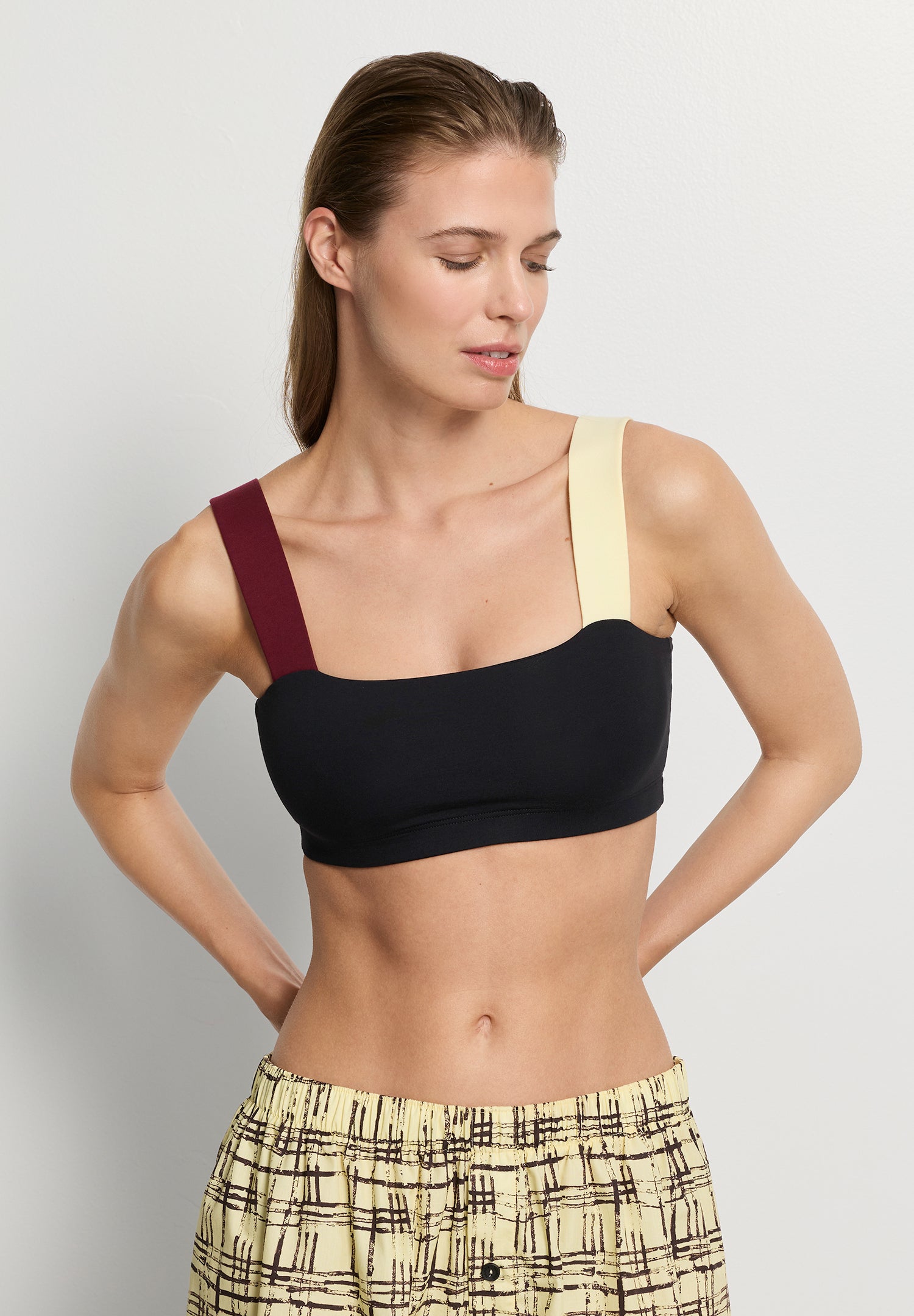 Arthur Arbesser X Hanro Color-Block Crop Top | Black Beauty 76325-2199