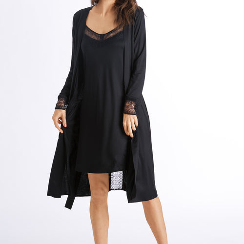 76639 Amanda Robe - 019 Black