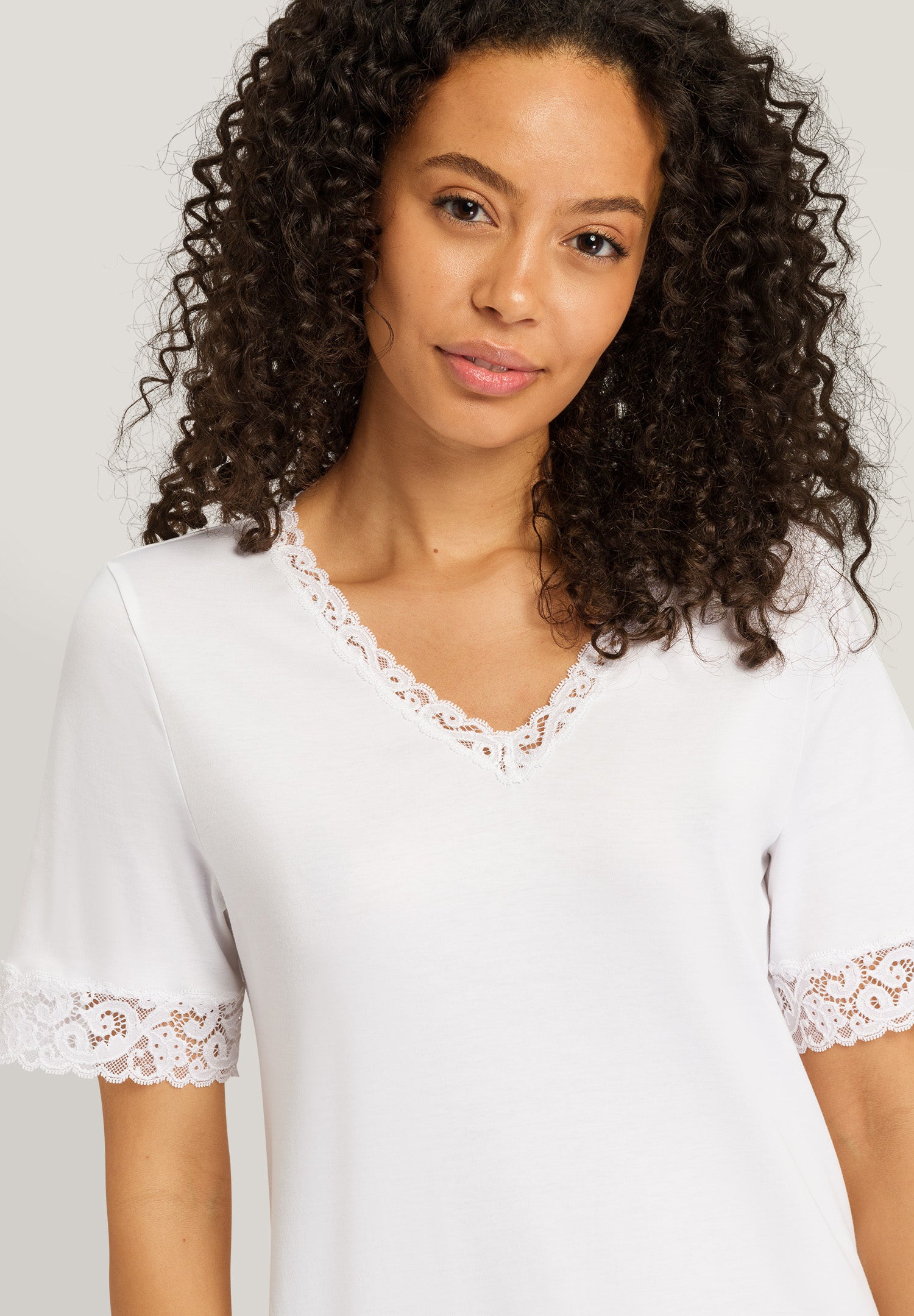 77040 Moments S/Slv Nightgown 100 Cm - 101 White