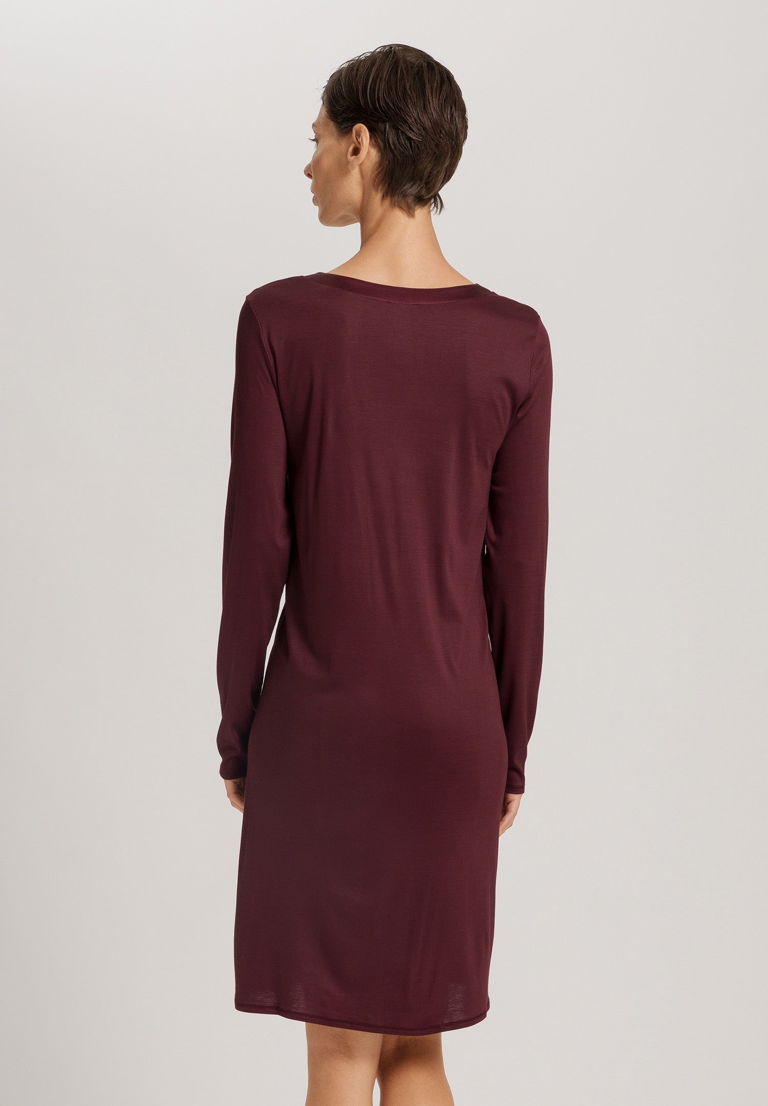 Grand Central Round Neck Nightgown 100cm | Vivid Brown 77339-2421