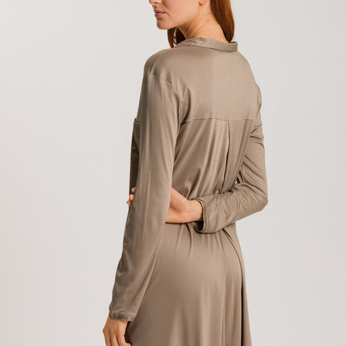 77420 Grand Central Boyfriend Shirt - 2847 Taupe