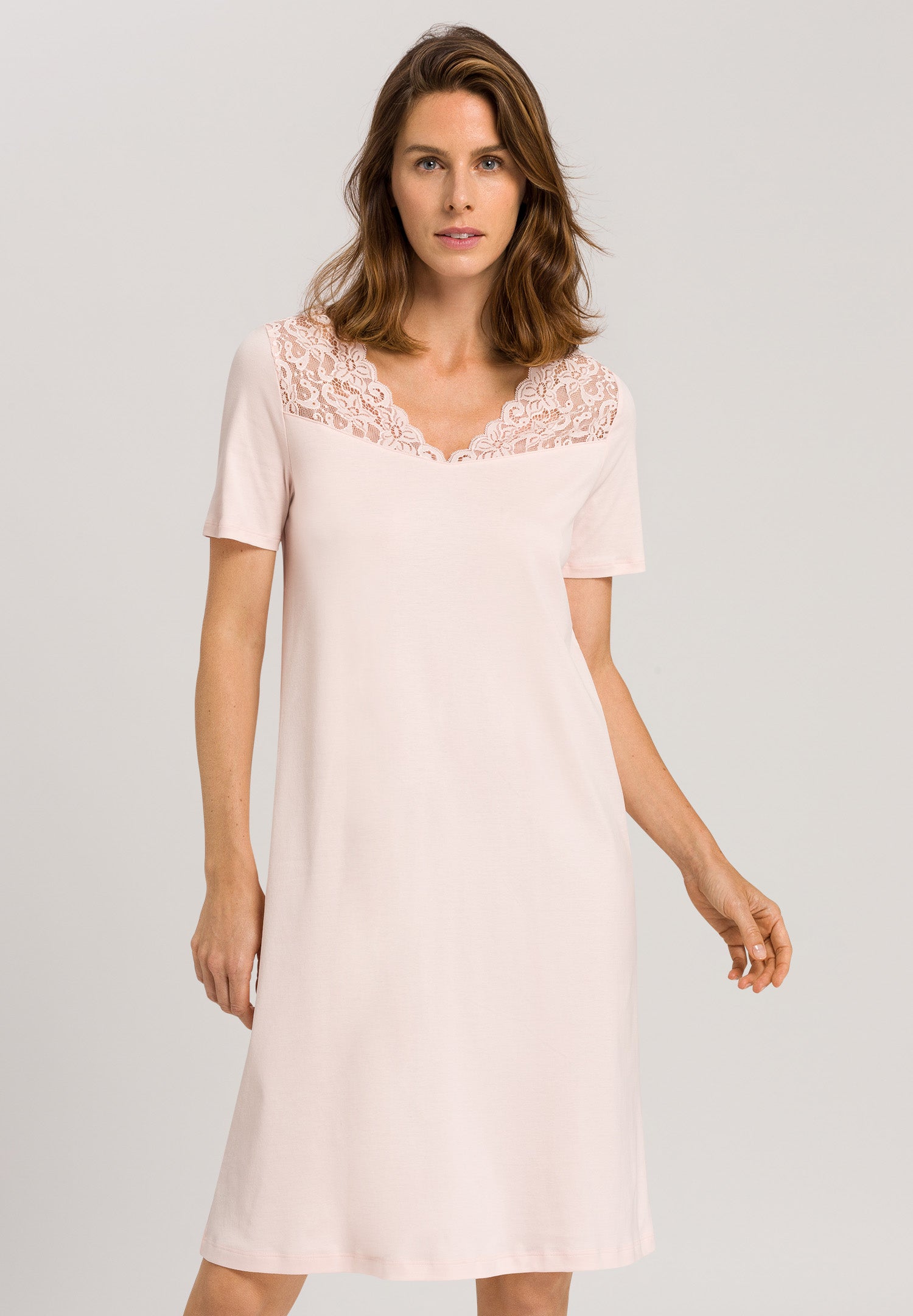 77930 Moments Short Sleeve Nightdress 100cm - 1334 Crystal Pink