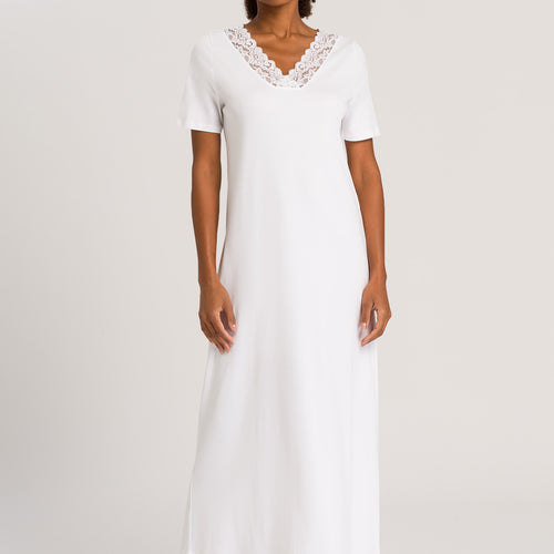 77933 Moments Short Sleeve Long Gown - 101 White