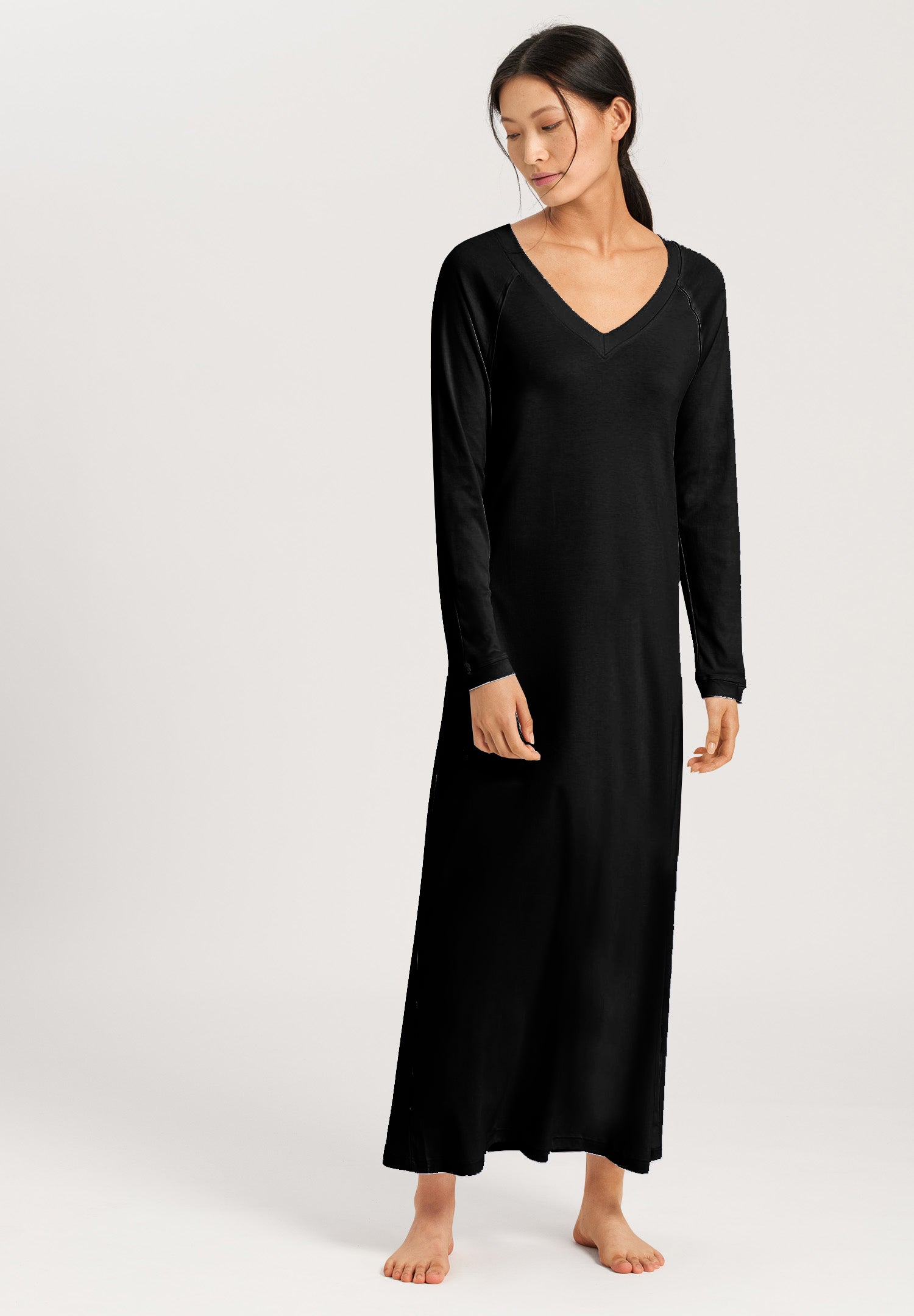 Pure Essence Cotton V-Neck Nightgown 130cm | Black 77947-019