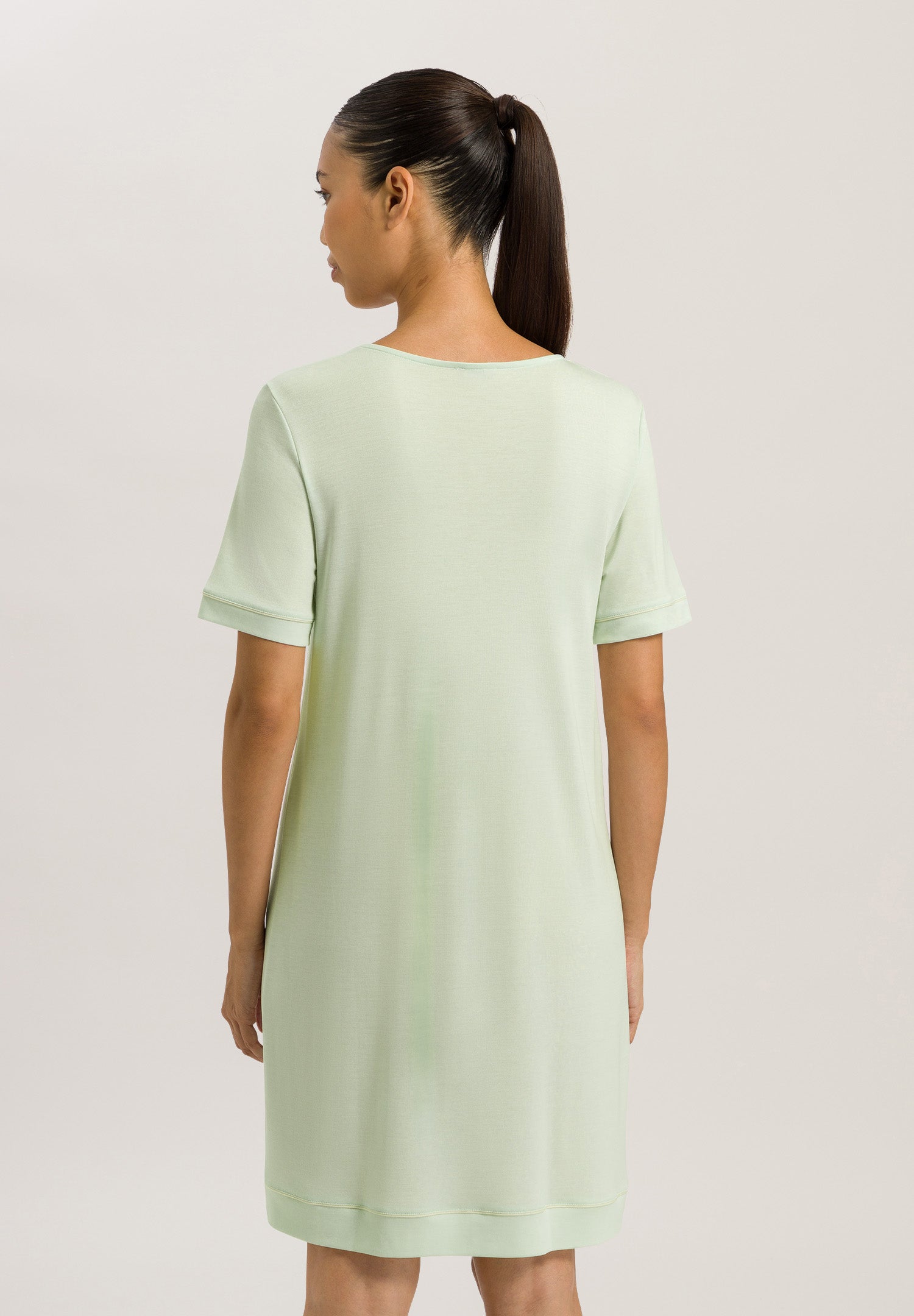 77963 Natural Comfort S/Slv Nightdress - 2706 Green Tea