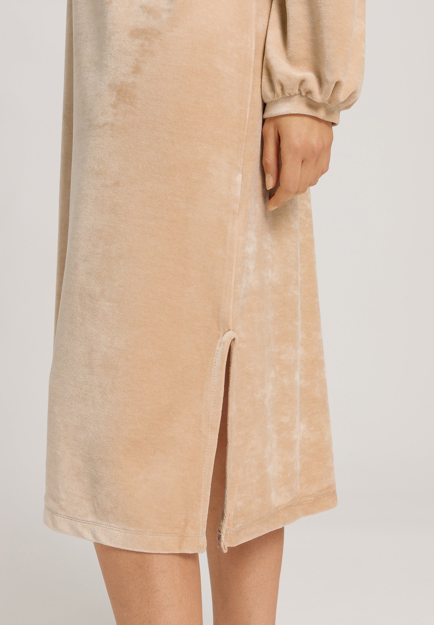 Favourites Round Neck Velvet Dress With Balloon Sleeves | Coffee Quartz 78110-2216