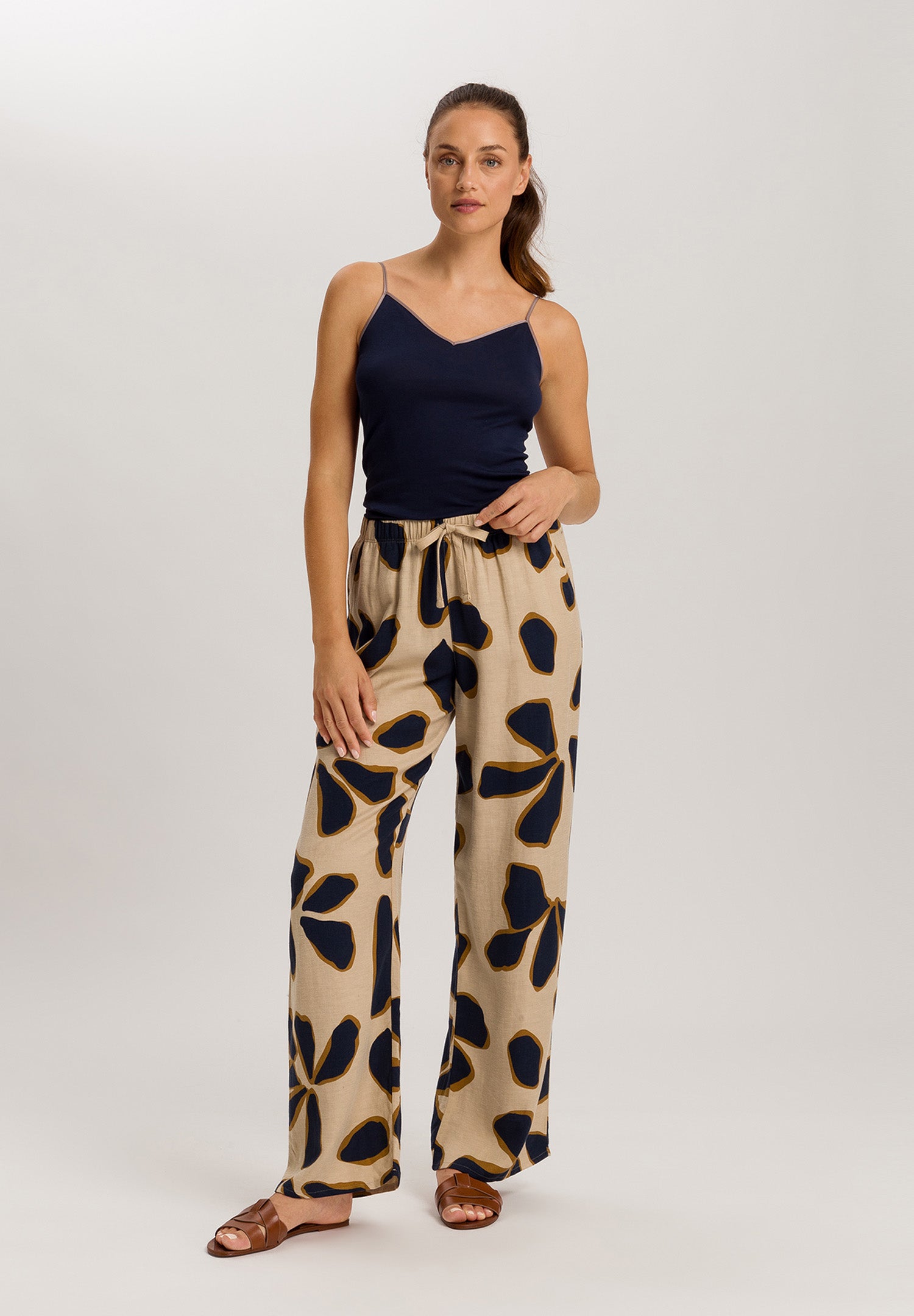 Urban Casuals Linen Blend Drawstring Pants | Desert Flower 78537-3007