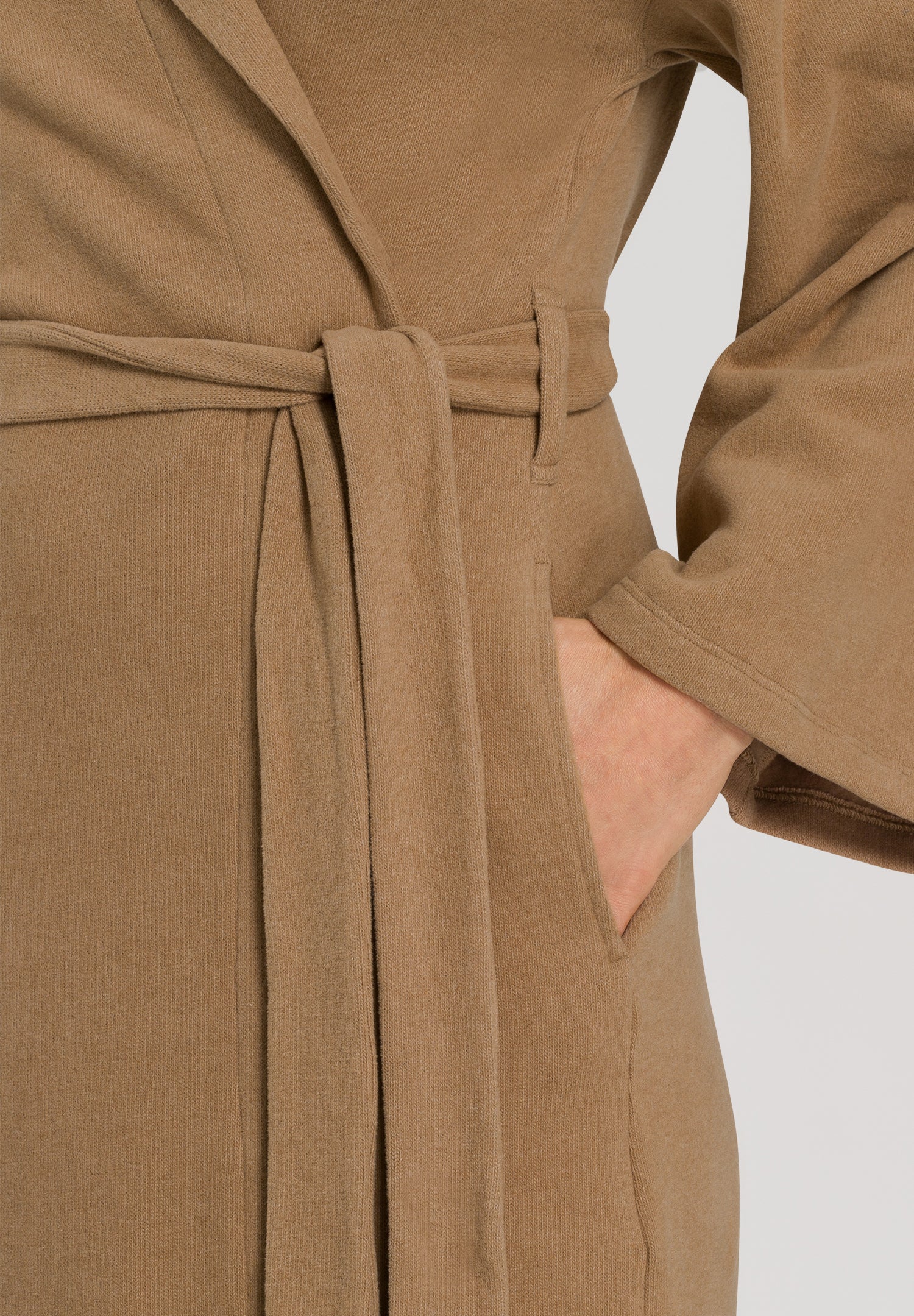 78690 Easywear Robe - 2993 Light Walnut